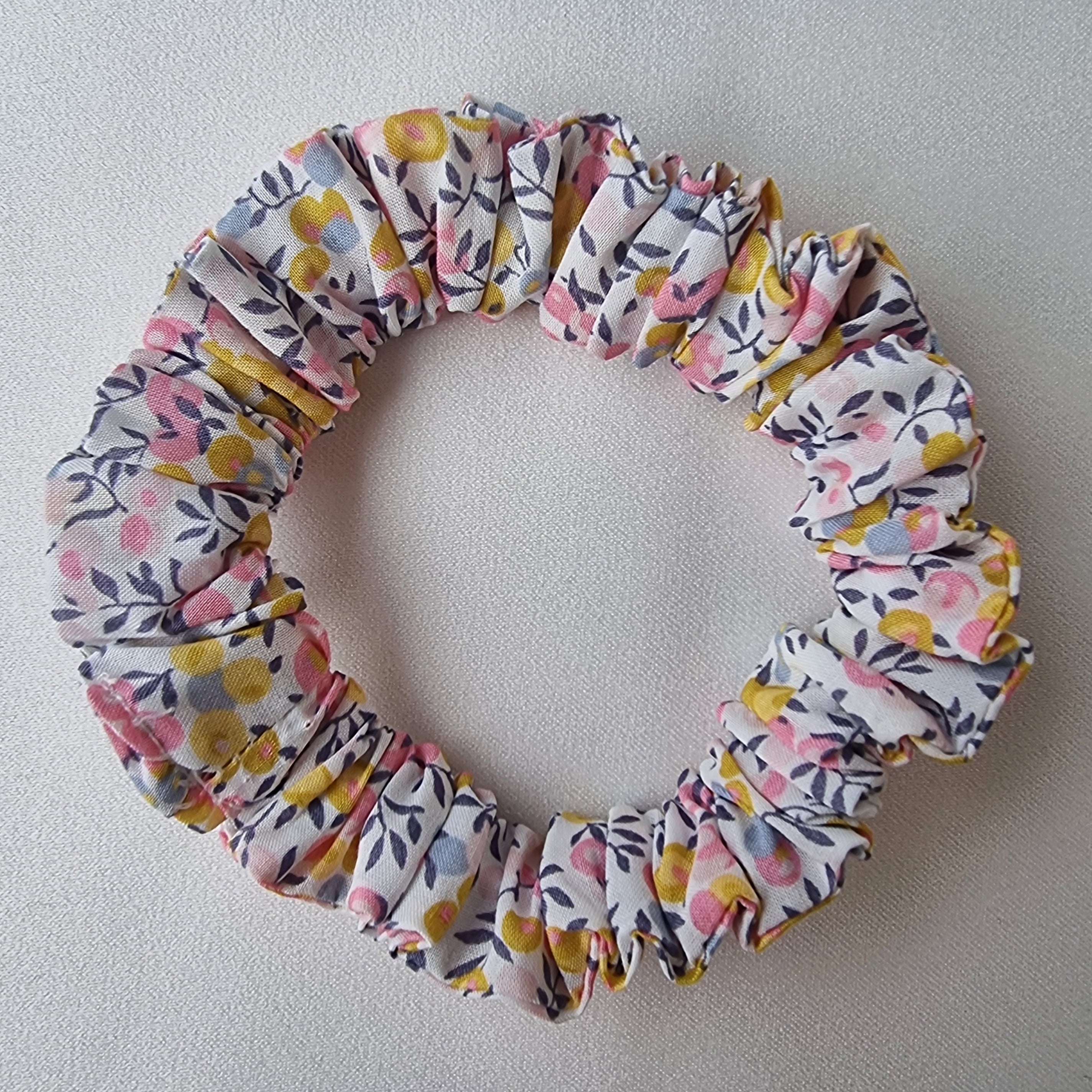 Mini Scrunchie Liberty Fabrics