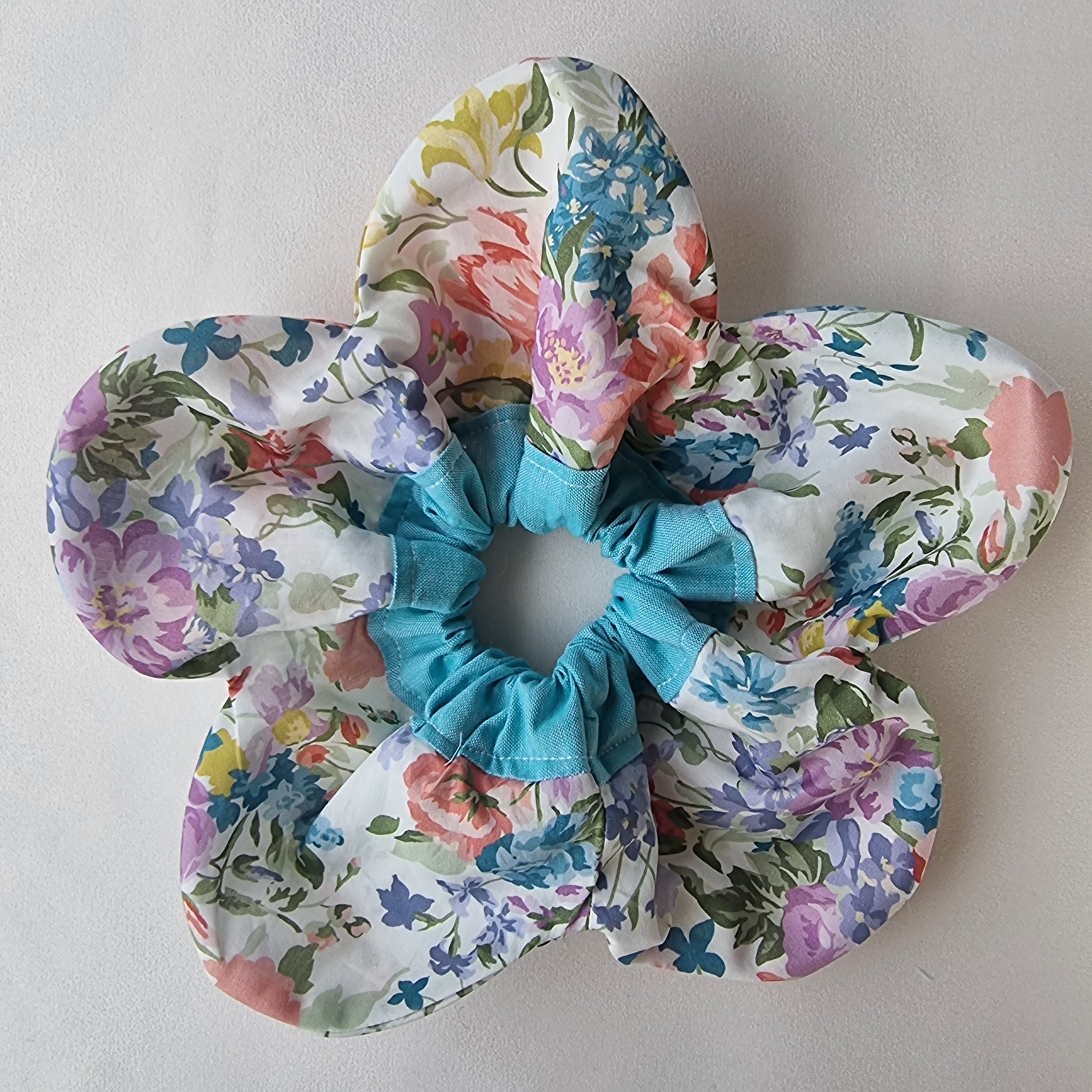 Flower Scrunchie Large