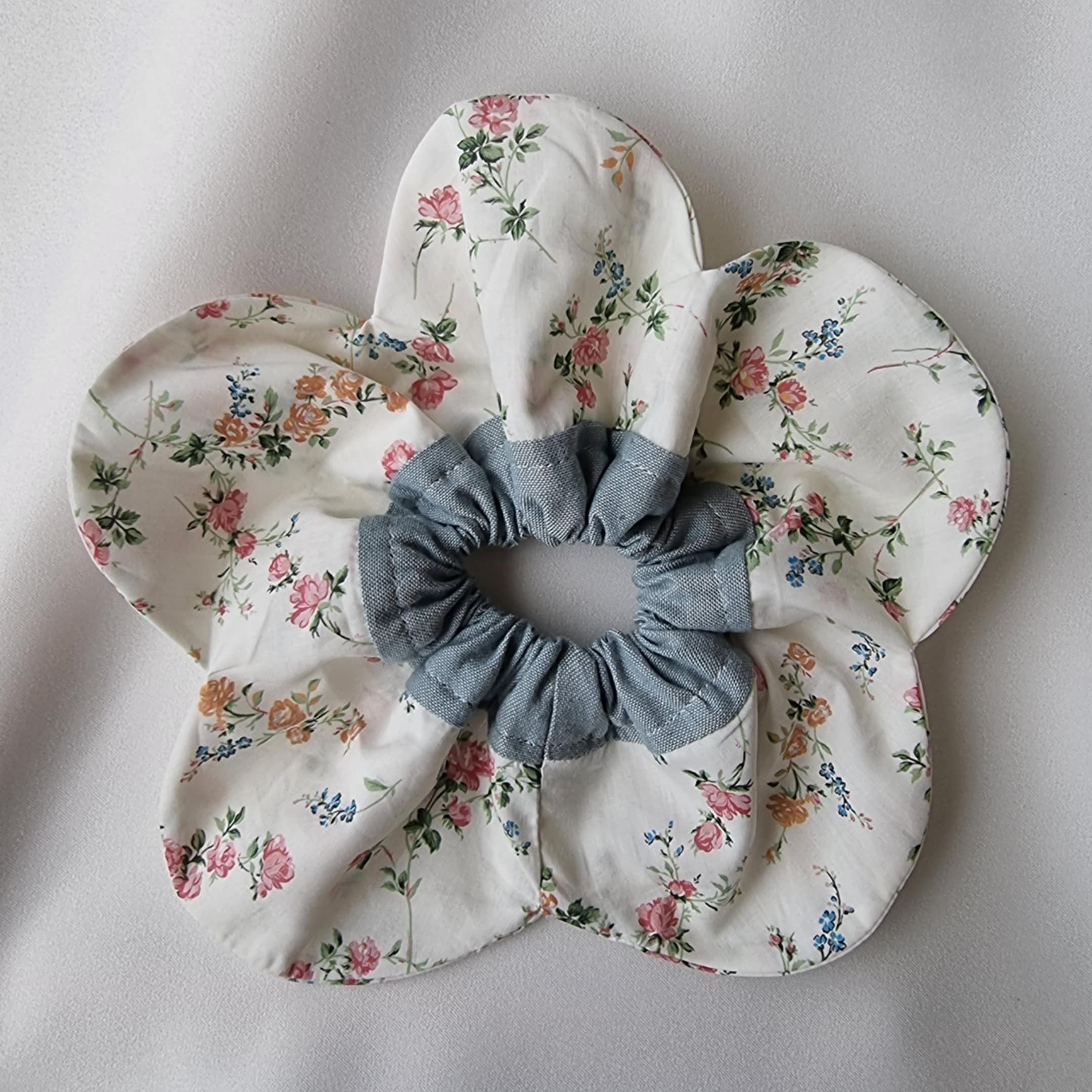 Flower Scrunchies