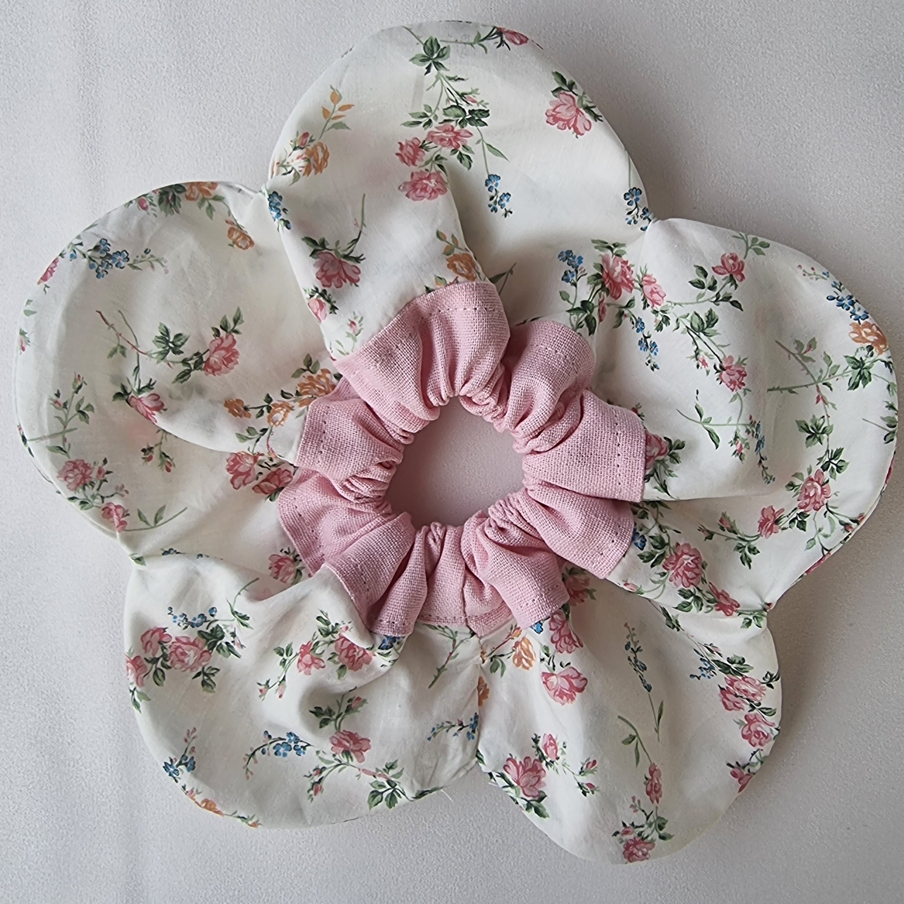 Flower Scrunchies