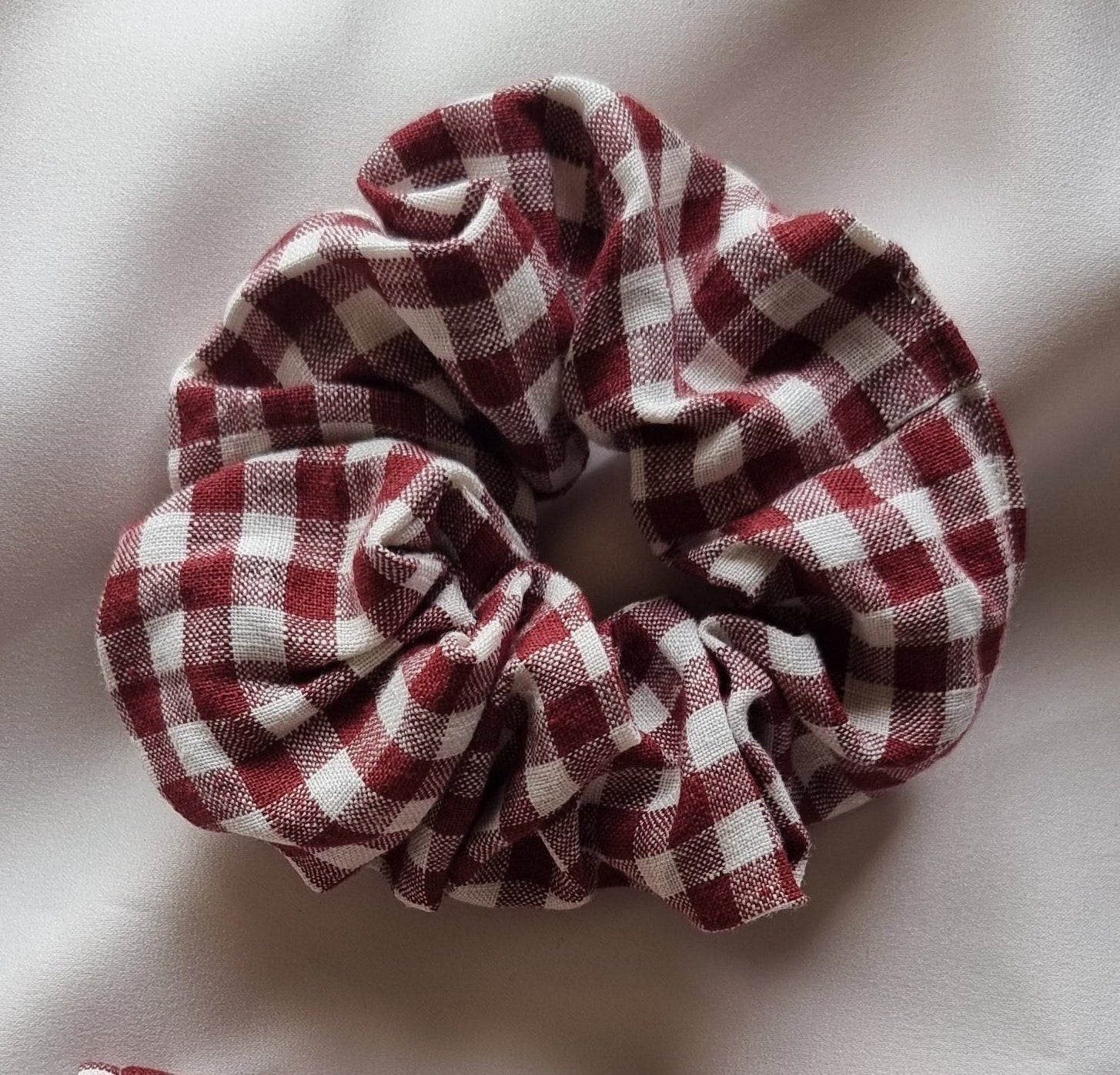 Burgundy Linen Set - Keyring Purse + Scrunchie