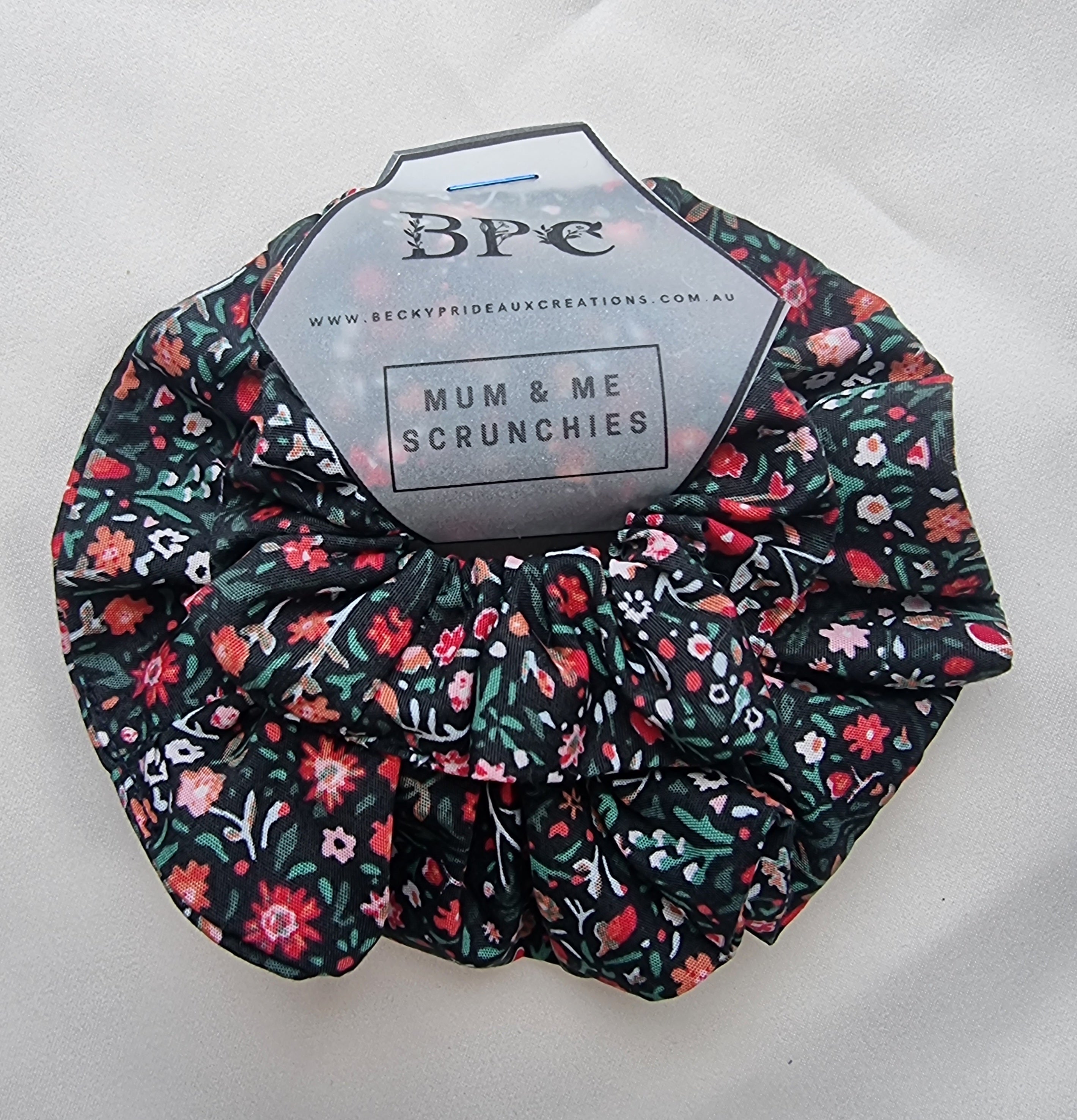 Mum and Me Scrunchie Set - Christmas