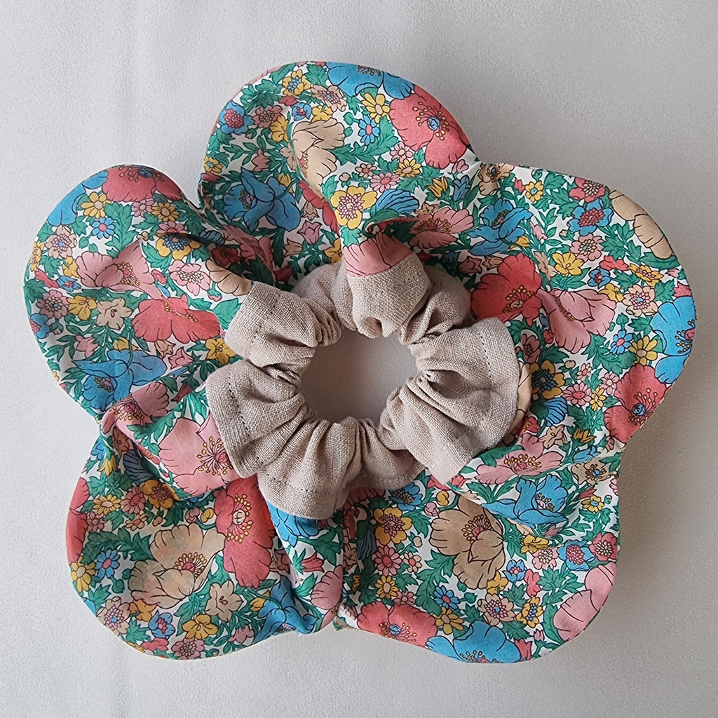 Flower Scrunchie Large